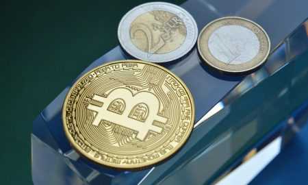 Vai Bitkoins nakotnē var kļūt par investīciju “glābiņu”