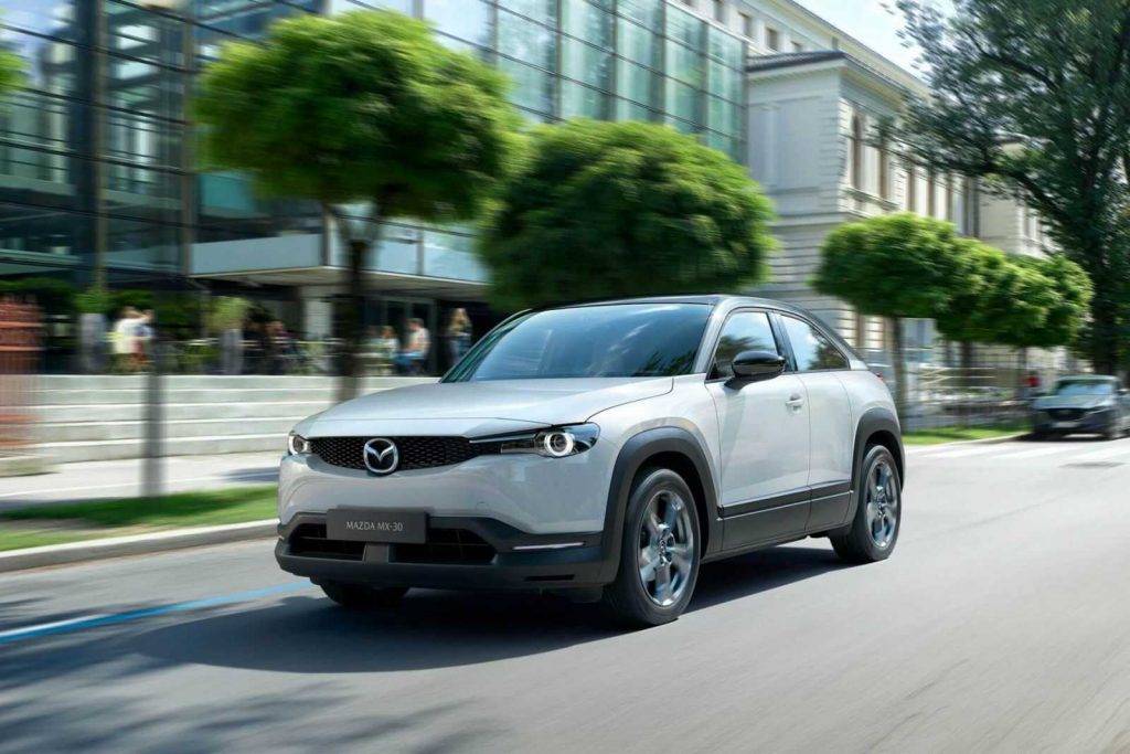 Sākta pirmās Mazda elektromobiļa ražošana