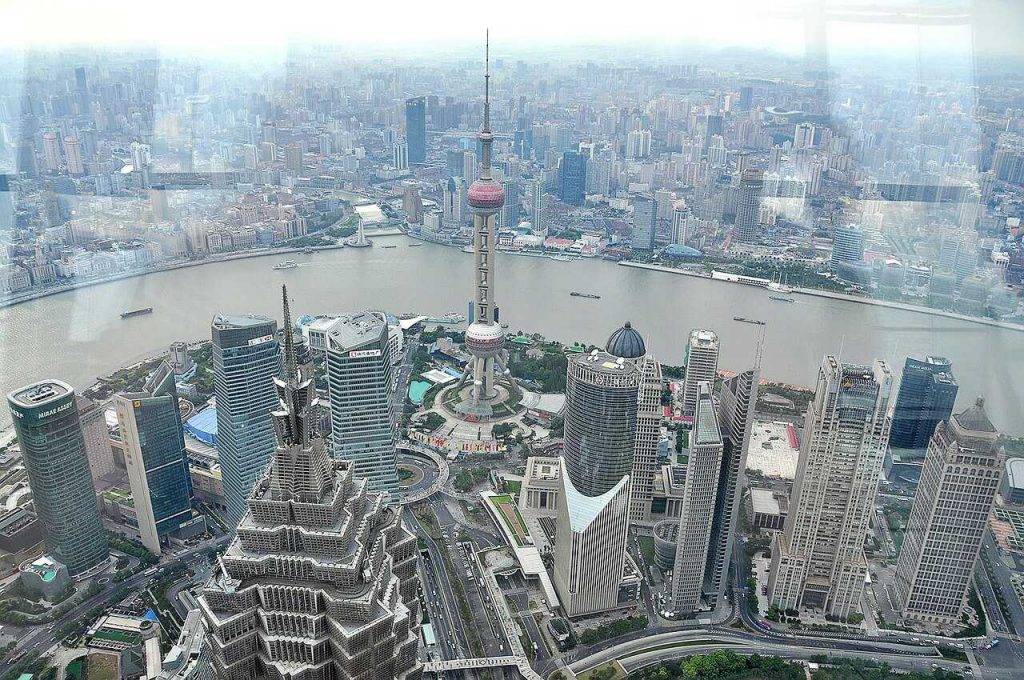 Ķīna valdība sviedz palīdzibu Huawei, investējot SMIC