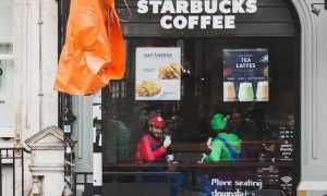 Izsekot kafijas piegādātājiem un kvalitātei