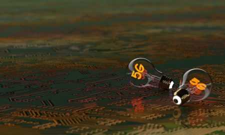 Tikpat bīstami kā spuldzītes izmantošana: fiziķi par 5G