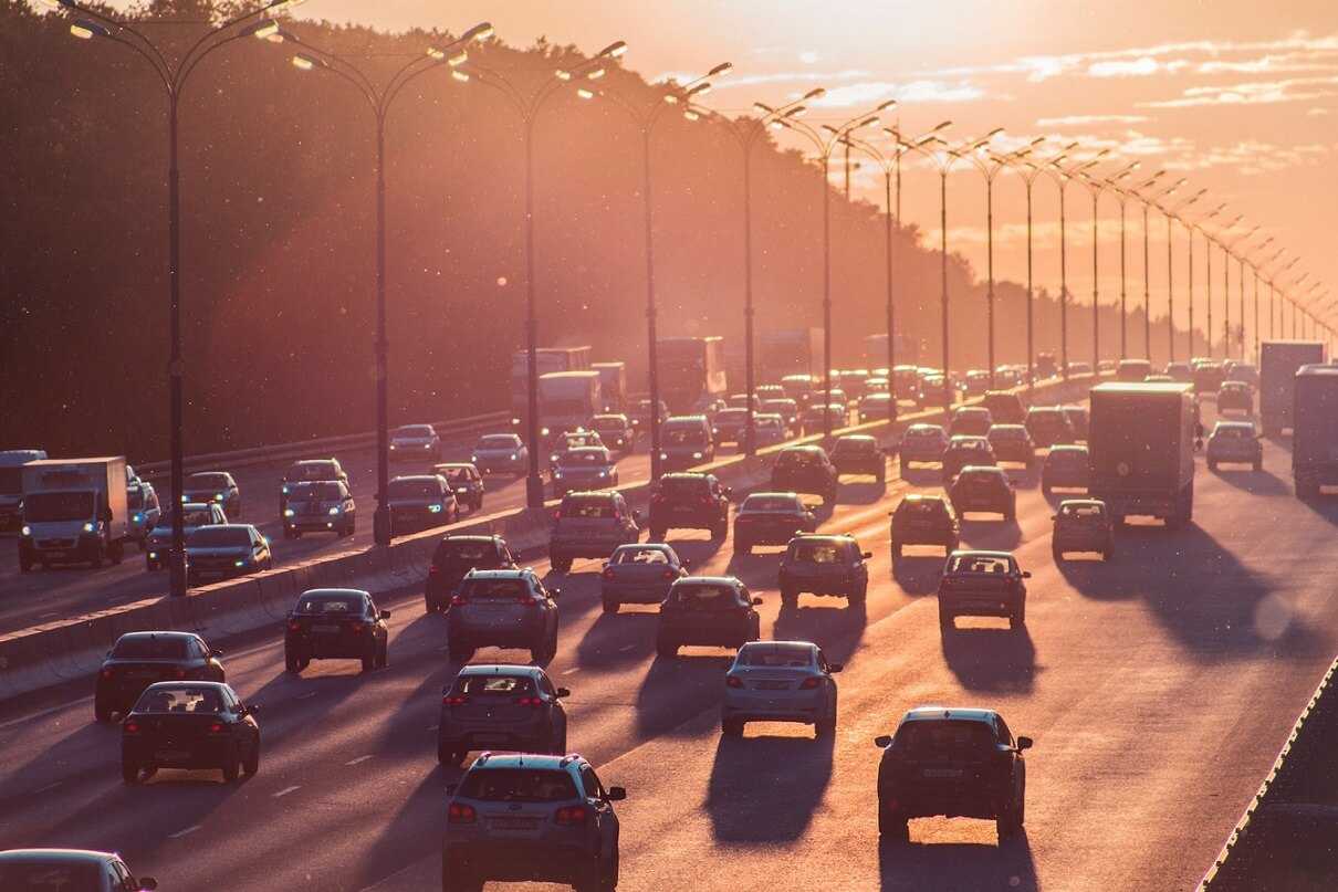 Ceļu maršrutu izvēle ietekmē CO2 izmešu daudzumu
