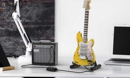 Fender Stratocaster ģitāra no Lego klucīšiem