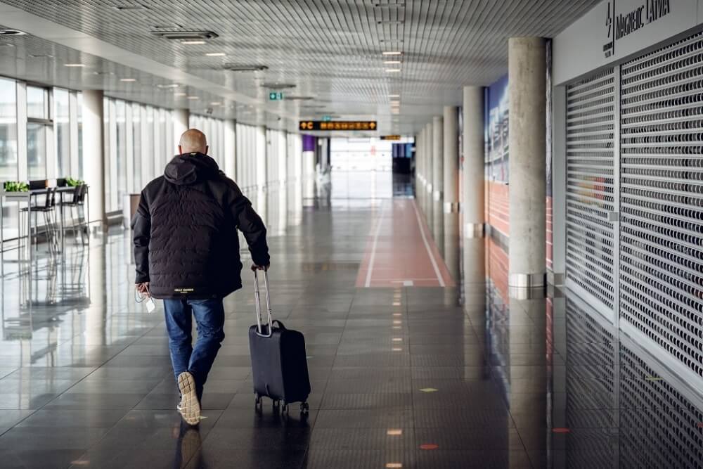  Oktobrī lidostā “Rīga” apkalpoto pasažieru skaits samazinājies par gandrīz 90%