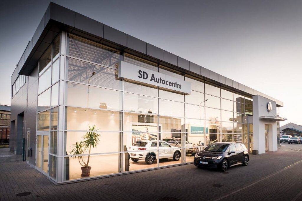 SD Autocentrs Liepājā kļūst par pirmo Volkswagen dīlercentru Latvijā, kas radīts pēc jaunajiem zīmola standartiem