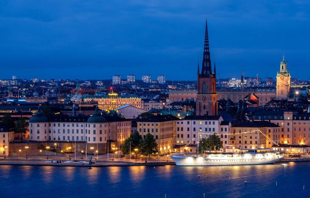 Ziņojums: Uzņēmums Ericsson varētu pamest Zviedriju, ja tā turpinās aizliegt Huawei un ZTE