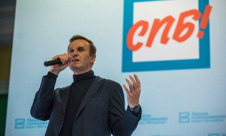Navalnijs un kriptoatbalts