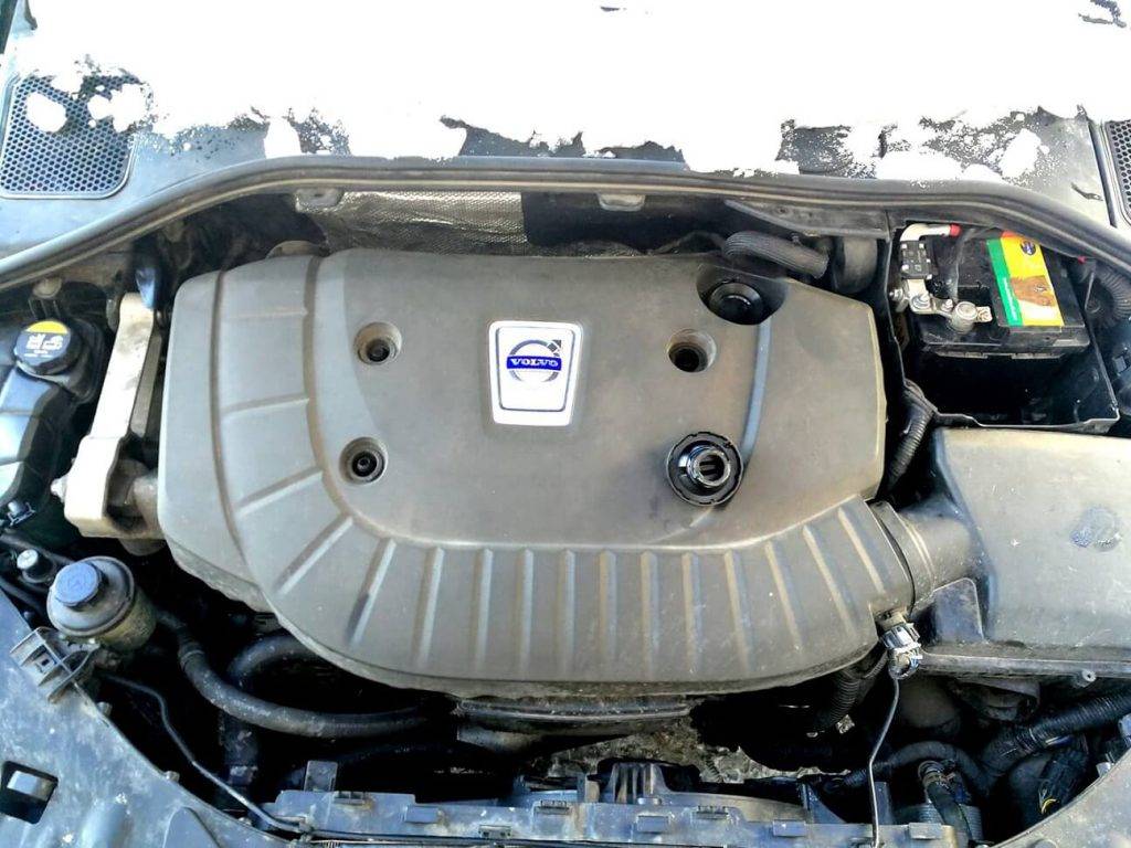 Kas lācītim vēderā - ieviešam skaidrību par tehniskajiem šķidrumiem zem motora pārsega 5 Kas lācītim vēderā - ieviešam skaidrību par tehniskajiem šķidrumiem zem motora pārsega