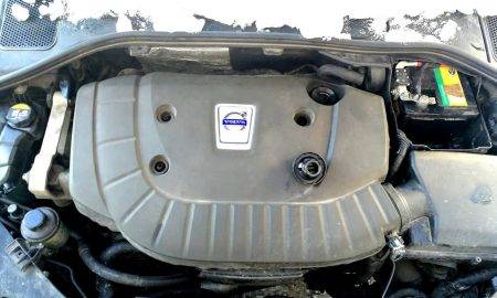 Kas lācītim vēderā - ieviešam skaidrību par tehniskajiem šķidrumiem zem motora pārsega