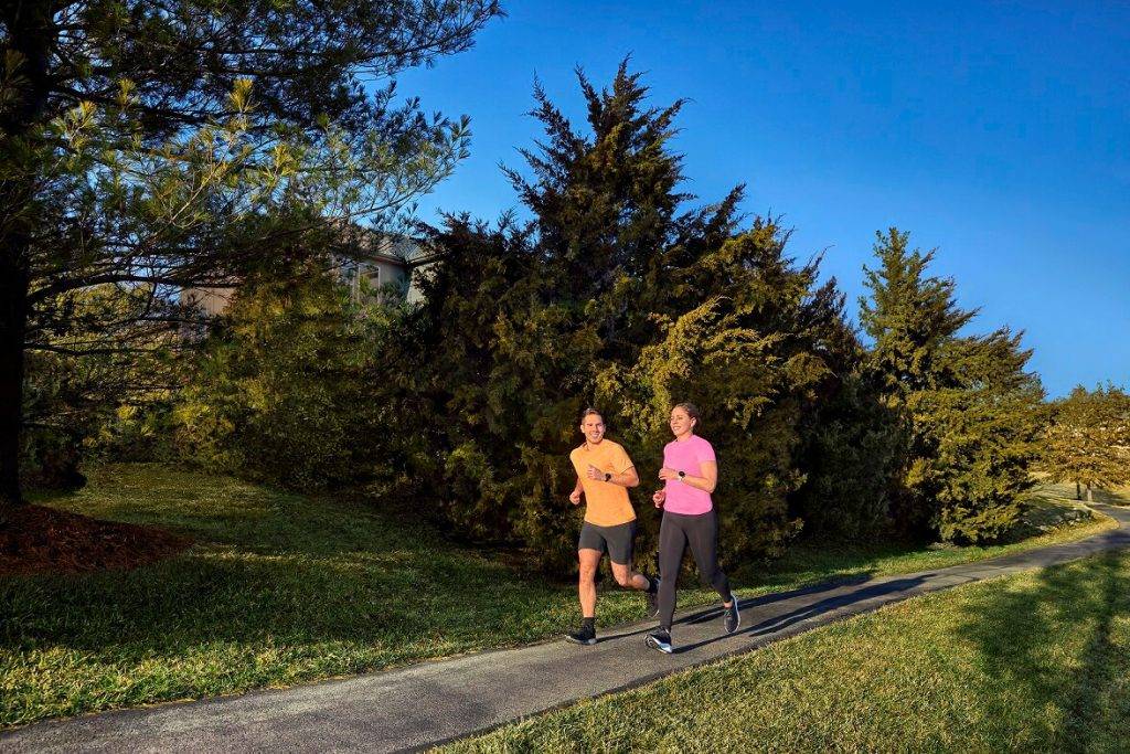 Garmin jaunums skriešanas nozarē - Forerunner 55 9 Vispasaules skriešanas dienā Garmin laidis klajā jaunumu skriešanas nozarē - Forerunner 55