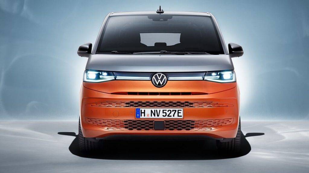 Volkswagen prezentē jauno Multivan T7