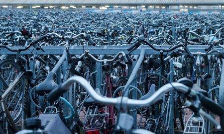 Velo un vilciens – jauna mobilitātes tendence, jāmeklē risinājumi, lai apvienotu ērtības un drošību (Video)