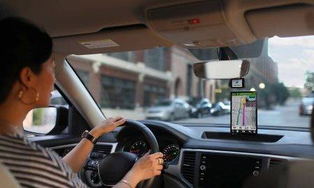 Klajā nākusi Garmin DriveSmart - navigācija drošākai un ērtākai braukšanai