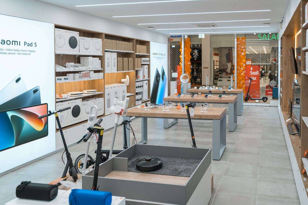 Iepirkšanās centrā “Akropole” atvērts “Xiaomi” pirmais oficiālais veikals Latvijā 12 Iepirkšanās centrā “Akropole” atvērts “Xiaomi” pirmais oficiālais veikals Latvijā