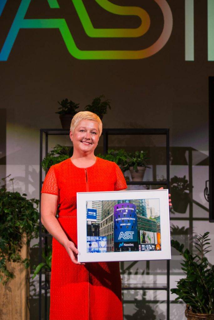 Uzsākta AS "Augstsprieguma tīkls" zaļo obligāciju kotācija Nasdaq Riga Baltijas vērtspapīru sarakstā 11 Uzsākta AS "Augstsprieguma tīkls" zaļo obligāciju kotācija Nasdaq Riga Baltijas vērtspapīru sarakstā