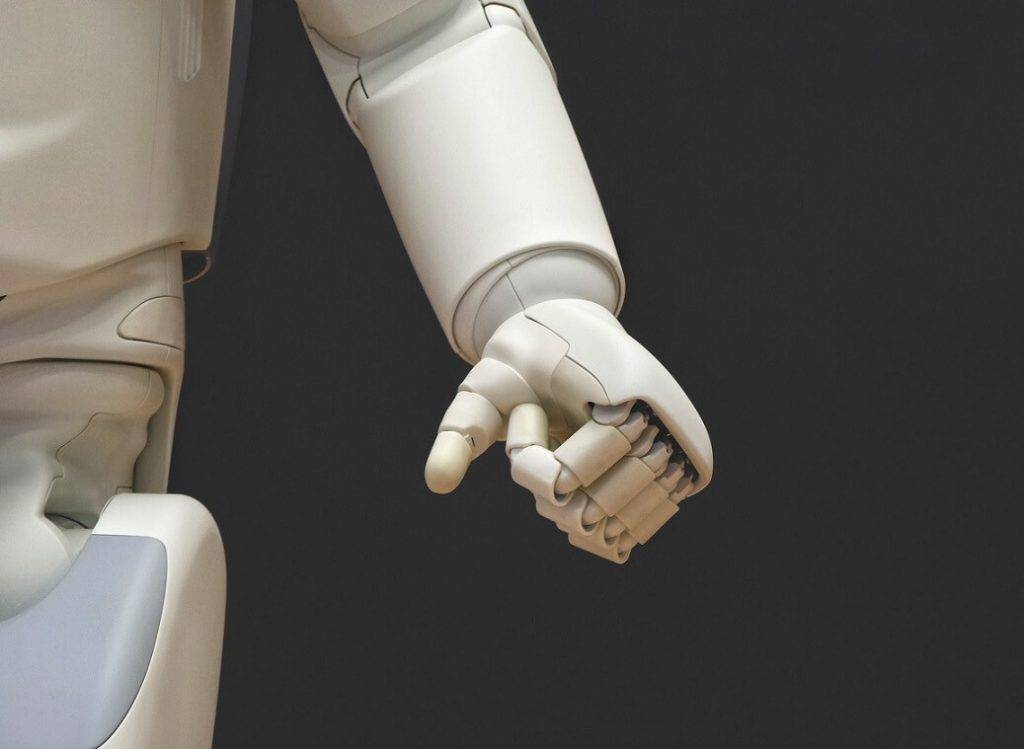 „Kaspersky" izstrādā kiberdrošības politiku bioniskajām ierīcēm