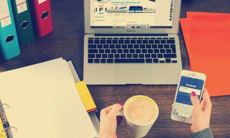 82 % eiropiešu labprāt neatgriezeniski izdzēstu kaut ko no tā, ko 2021. gadā publicējuši sociālo mediju profilā