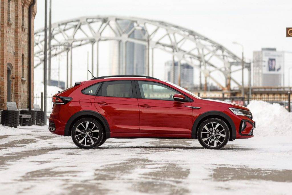 Volkswagen pirmā krosovera kupeja Taigo tagad pieejama Latvijā