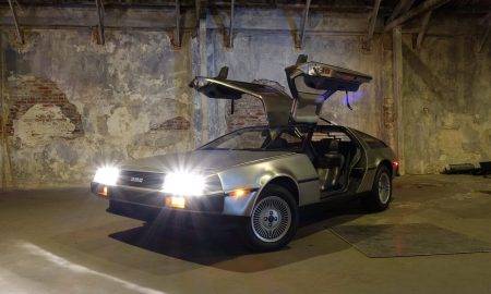DeLorean atdzimsana