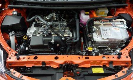 Jaunākās tendences hibrīdauto segmentā: visas sistēmas vienā modelī