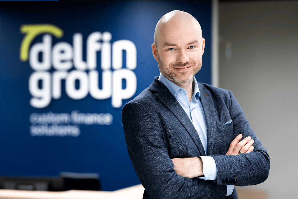 AS DelfinGroup pilnībā pārņem AS Moda Kapitāls lombardu biznesu un paplašina Banknote filiāļu tīklu Latgalē