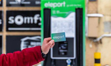 Eleport piedāvā uzņēmumiem uzstādīt elektroauto uzlādes stacijas bez maksas
