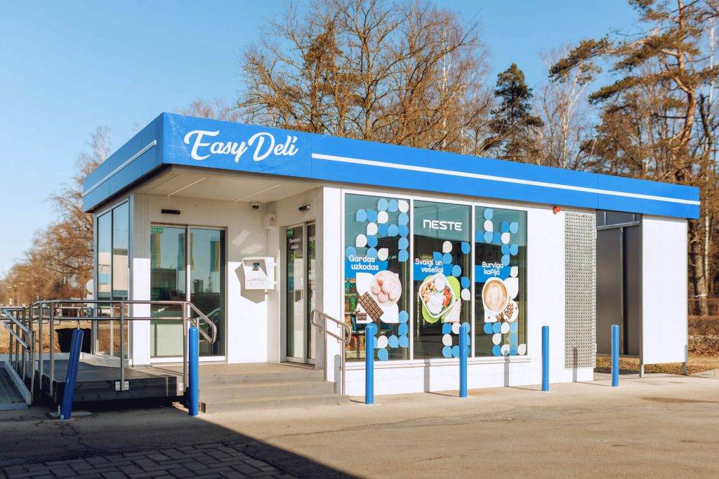 Neste uzlabo pašapkalpošanās veikalu Easy Deli iepirkšanās pieredzi