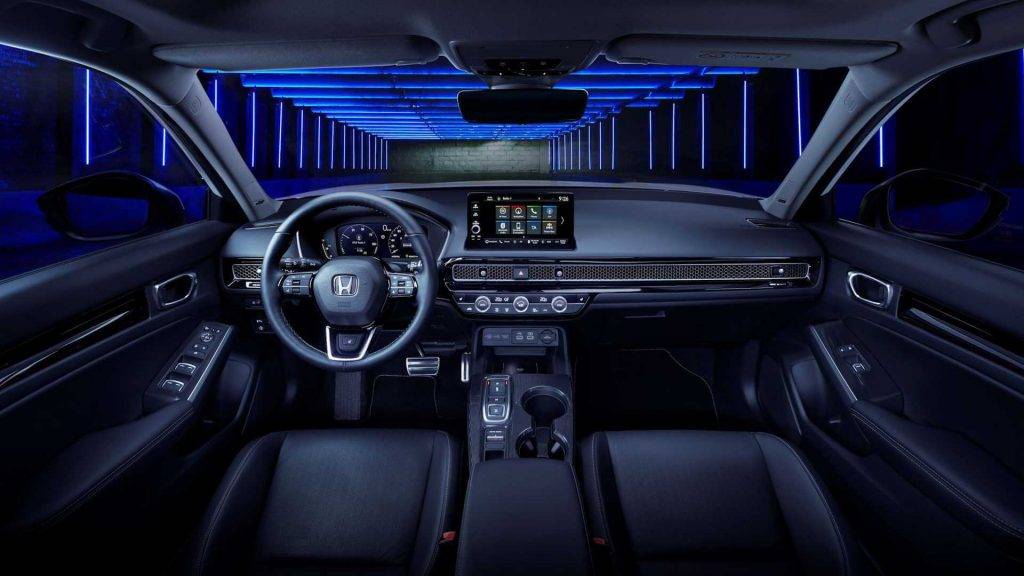 Honda prezentējusi pilnīgi jauno Civic hibrīdu
