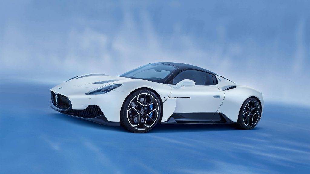 Ekselence un luksuss: Maserati ienāk Latvijas auto tirgū 7 Maserati MC20