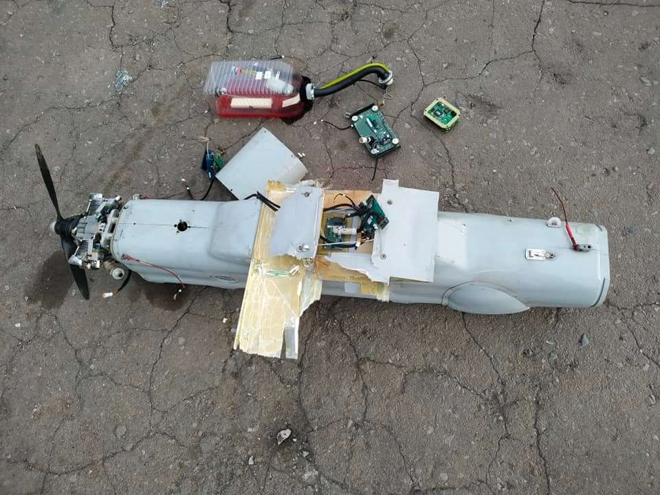 Krievu bezpilota lidaparātam "Orlan-30": degvielas tvertnes vietā ir plastmasas pudele 10 Orlan 30