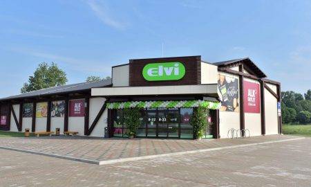 SEB banka piešķīrusi pusmiljonu eiro saules paneļu uzstādīšanai ELVI tīkla veikalos