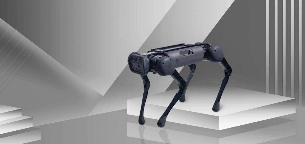 Unitree B1 robotsuns, kas var staigāt zem ūdens un pārvadāt kravas, kas sver vairāk nekā 100 kg