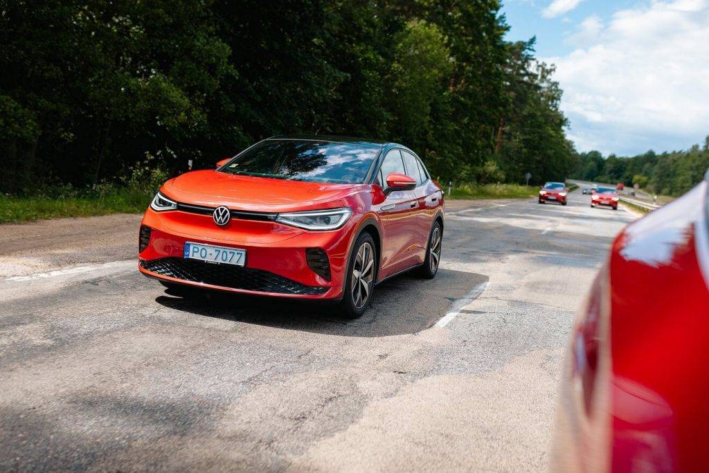 Jaunās Volkswagen E-SUV kupejas ID.5 un ID.5 GTX tagad pieejamas arī Baltijā 21 Jaunās Volkswagen E-SUV kupejas ID.5 un ID.5 GTX tagad pieejamas arī Baltijā