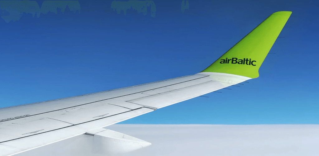 airBaltic samazina biznesa klases biļešu cenu, ieviešot Business Light 5 airBaltic samazina biznesa klases biļešu cenu, ieviešot Business Light