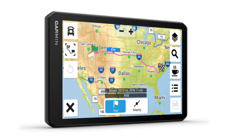 Kravas automašīnu vadītāju drošībai Garmin piedāvā jauno dēzlCam™ LGV710