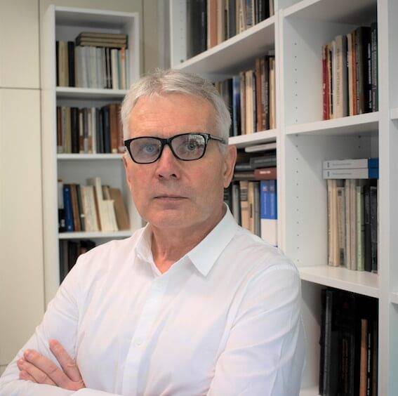 Kāpēc daži elektroauto ir pārāki par citiem 6 Kauņas Tehnoloģiju universitātes Elektroenerģētikas un elektronikas fakultātes docents Jons Vanags