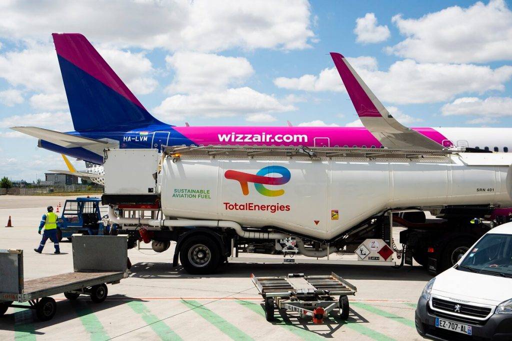 WIZZ AIR veic pirmo zaļo parauglidojumu uz Bukarestes Lionu 5 WIZZ AIR veic pirmo zaļo parauglidojumu uz Bukarestes Lionu