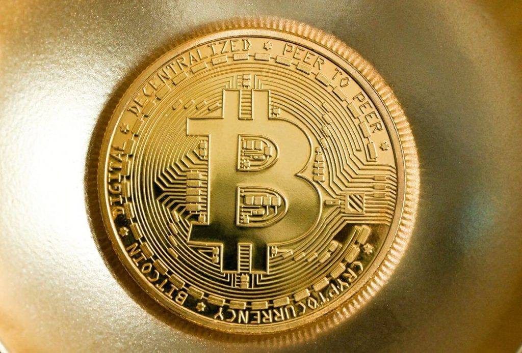 Bitkoina maininga apstākļi pasaulē uzlabojas