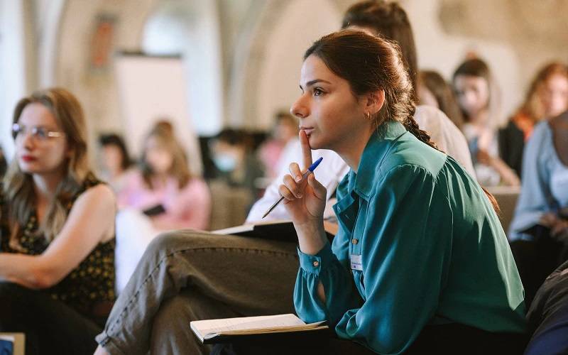 Huawei stipendija palīdz sievietēm sagatavoties līderībai digitālajā laikmetā 5 Huawei stipendija palīdz sievietēm sagatavoties līderībai digitālajā laikmetā