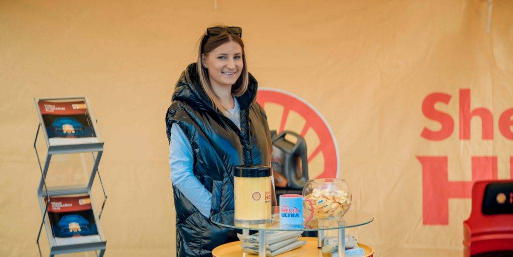 Ar kūpošām riepām aizvadīta "Latvijas Gada auto testa diena Molā" 19 Ar kūpošām riepām aizvadīta "Latvijas Gada auto testa diena Molā"