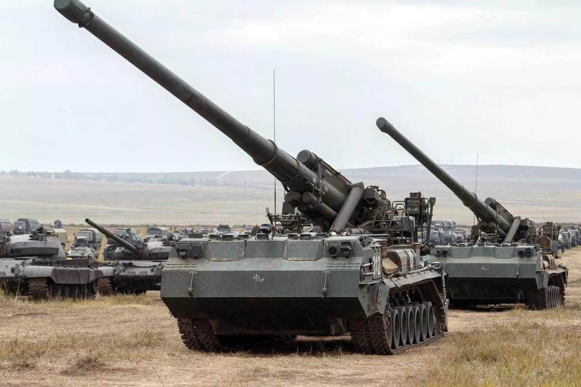 Ukrainas bruņotie spēki pirmo reizi ieguvuši Krievijas pašgājējhaubici 2S5 "Hyacinth-S" 