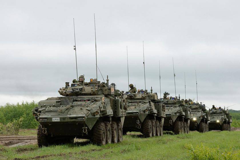 Kanādas bruņumašīnas LAV II ACSV ar 7,62 mm ložmetējiem jau ir ceļā uz Ukrainu