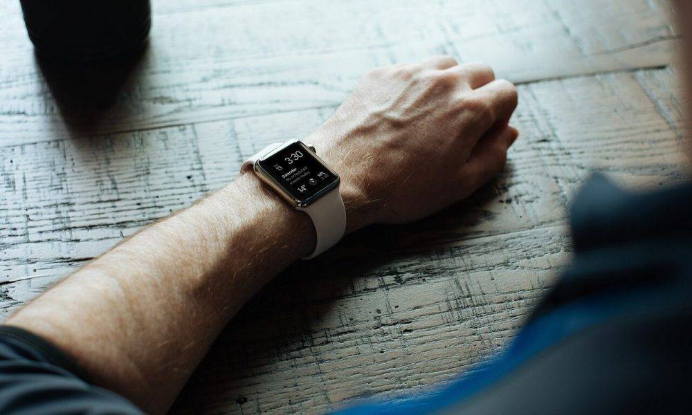 Kā savienot savu veco Apple Watch ar jaunu iPhone