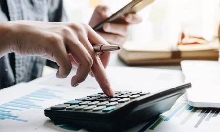 Ar hibrīdauto kā ar elektrisko: daži vienkārši principi