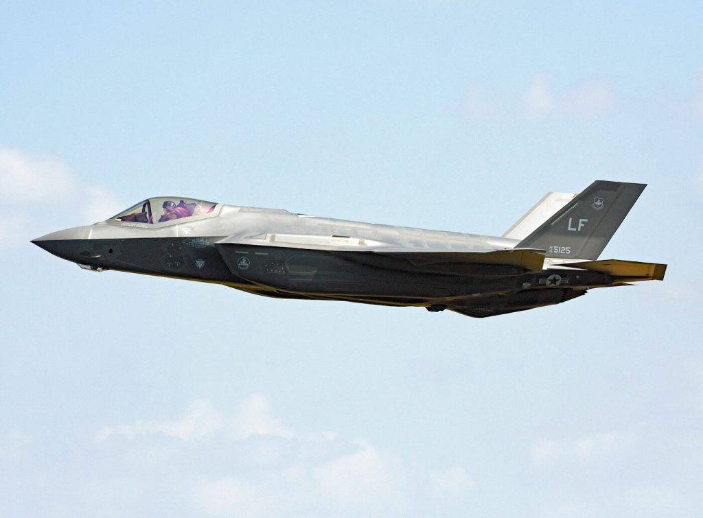 ASV piektās paaudzes iznīcinātājs F-35A Lightning II ir avarējis Hill gaisa spēku bāzē