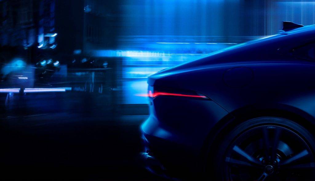 Jaguar sporta auto 75 gadu jubilejā klajā tiks laists pēdējais F-TYPE atjauninājums 15 Jaguar sporta auto 75 gadu jubilejā klajā tiks laists pēdējais F-TYPE atjauninājums