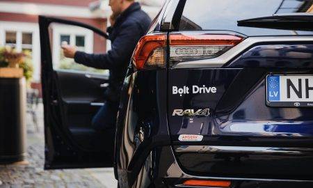 8 no 10 iedzīvotājiem piedzīvo automašīnas uzturēšanas izmaksu kāpumu