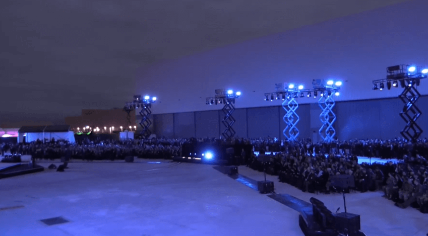 kā notika kodolbumbvedēja B-21 Raider prezentācija