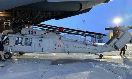 Nacionālie bruņotie spēki saņem pirmos divus jaunos helikopterus “Black Hawk”
