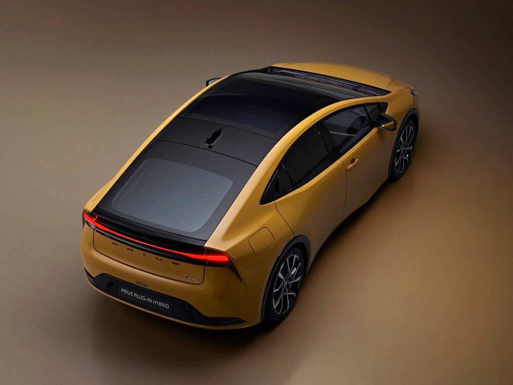 Sākusies piektās paaudzes Toyota Prius Plug-in Hybrid rezervēšana tiešsaistē 14 Sākusies piektās paaudzes Toyota Prius Plug-in Hybrid rezervēšana tiešsaistē